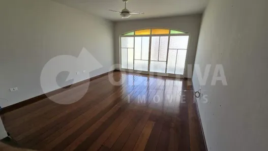 Apartamento com 4 Quartos à venda, 159m² no Tabajaras, Uberlândia