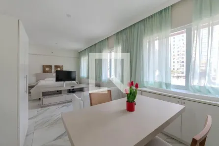 Kitnet com 1 Quarto à venda, 40m² no Liberdade, São Paulo