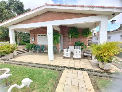 Casa com 4 Quartos à venda, 180m² no Alpes Suiços, Gravatá