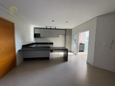 Apartamento com 3 Quartos para alugar, 85m² no Zona 07, Maringá