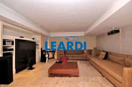 Casa de Condomínio com 5 Quartos à venda, 800m² no Residencial Tamboré, Barueri