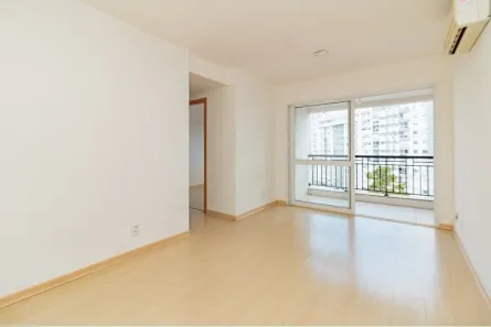 Apartamento com 2 Quartos à venda, 69m² no Passo da Areia, Porto Alegre