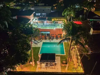 Sobrado com 6 Quartos à venda, 254m² no Balneário Praia do Pernambuco, Guarujá