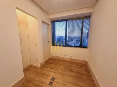 Sala Comercial para alugar, 151m² no Itaim Bibi, São Paulo