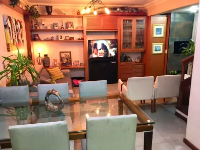 Apartamento com 2 Quartos à venda, 84m² no Passo da Areia, Porto Alegre