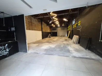 Ponto Comercial para alugar, 300m² no Jurunas, Belém