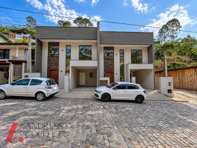 Casa com 3 Quartos à venda, 115m² no São Pedro, Brusque