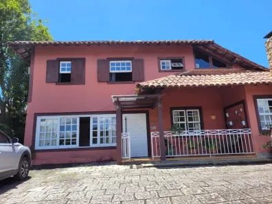 Casa com 3 Quartos à venda, 240m² no São Sebastião, Petrópolis