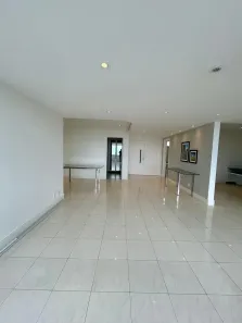 Apartamento com 4 Quartos para alugar, 220m² no Calhau, São Luís