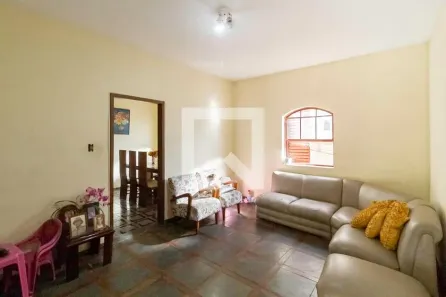 Casa com 3 Quartos à venda, 210m² no Santa Branca, Belo Horizonte