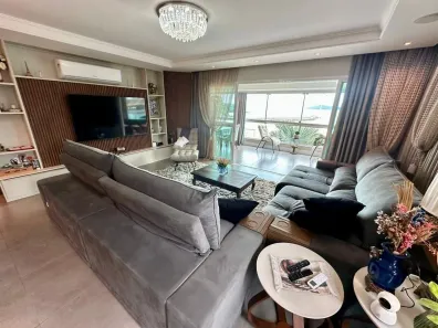 Apartamento com 3 Quartos à venda, 230m² no Centro, Balneário Camboriú