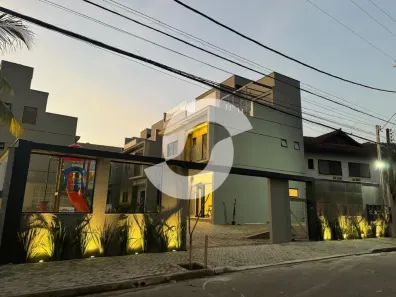 Casa de Condomínio com 4 Quartos à venda, 187m² no Itaipu, Niterói