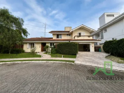 Casa com 3 Quartos à venda, 237m² no Jurerê, Florianópolis