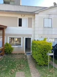 Sobrado com 2 Quartos para alugar, 45m² no Parque Santa Rita de Cássia, Cotia