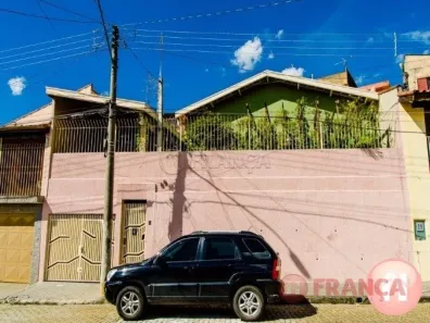 Casa com 3 Quartos à venda, 265m² no Jardim Bela Vista, Jacareí