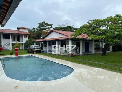 Casa com 6 Quartos à venda, 388m² no Ogiva, Cabo Frio