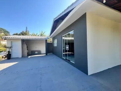 Fazenda/Sítio com 3 Quartos à venda, 1000m² no , Biritiba Mirim