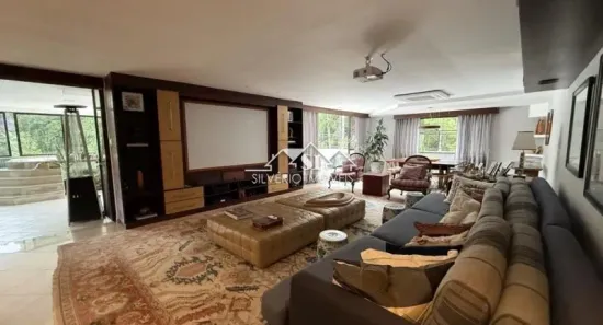 Apartamento com 3 Quartos à venda, 550m² no Duarte Silveira, Petrópolis