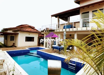 Casa com 3 Quartos à venda, 126m² no Jardim Britânia, Caraguatatuba