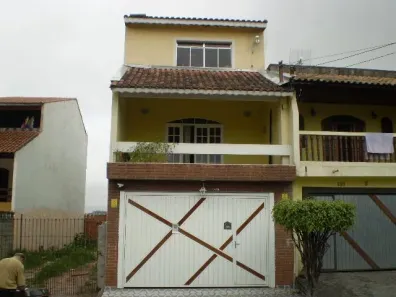Sobrado com 3 Quartos à venda, 125m² no Parque Jandaia, Carapicuíba