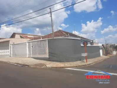 Casa com 3 Quartos para alugar, 161m² no Vila Faria, São Carlos