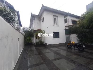 Sobrado com 3 Quartos à venda, 255m² no Encruzilhada, Santos