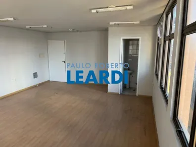 Sala Comercial à venda, 40m² no Chácara Santo Antônio (Zona Sul), São Paulo