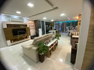 Casa com 3 Quartos à venda, 180m² no Camboinhas, Niterói