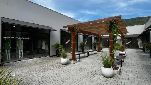 Sala Comercial para alugar, 40m² no Barra, Balneário Camboriú