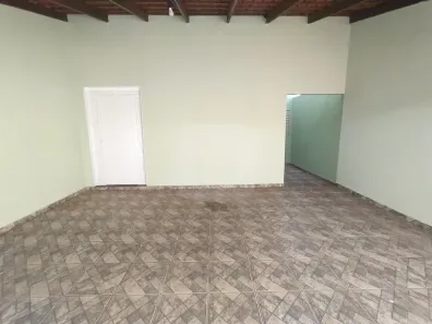Casa com 3 Quartos à venda, 70m² no Planalto, Uberlândia