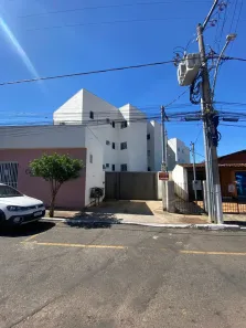Apartamento com 2 Quartos para alugar, 10m² no Centro, Araxá