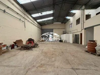 Galpão/Depósito/Armazém para alugar, 373m² no Campina Verde, Contagem