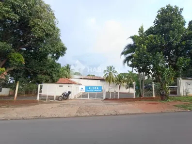 Galpão/Depósito/Armazém para alugar, 1211m² no Distrito Industrial, Uberlândia