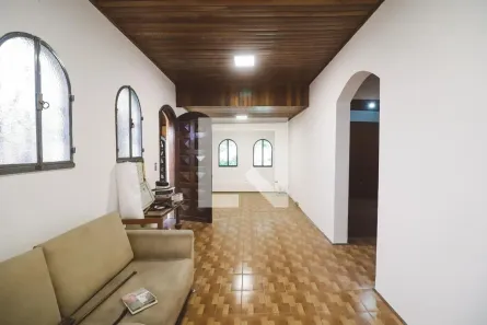 Casa com 3 Quartos à venda, 200m² no Vila Paiva, São Paulo