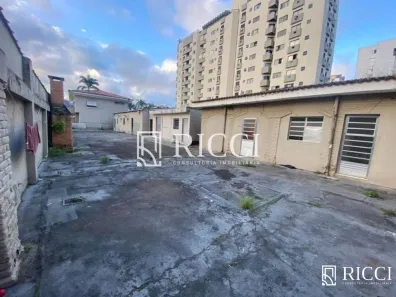 Lote/Terreno à venda, 900m² no Gonzaga, Santos