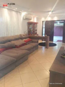 Casa com 3 Quartos à venda, 240m² no Jardim Santa Cruz (Sacomã), São Paulo