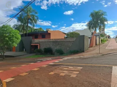 Imóvel Comercial com 4 Quartos à venda, 605m² no Canaã, Londrina