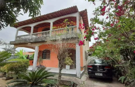 Casa com 3 Quartos à venda, 115m² no Alto da Boa Vista, Araruama