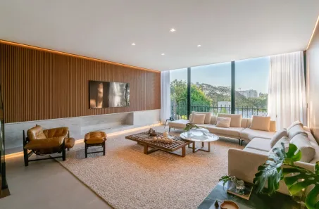 Casa com 3 Quartos à venda, 409m² no Três Figueiras, Porto Alegre