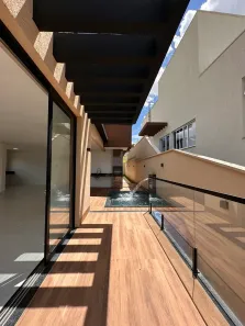 Sobrado com 3 Quartos à venda, 204m² no Jardins Nápoles, Senador Canedo