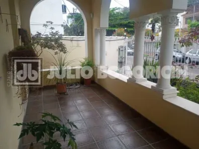 Casa com 4 Quartos à venda, 120m² no Pe Pequeno, Niterói