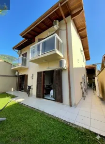Sobrado com 4 Quartos para alugar, 205m² no Toninhas, Ubatuba