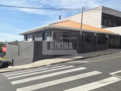 Casa com 3 Quartos à venda, 206m² no Centro, Ponta Grossa