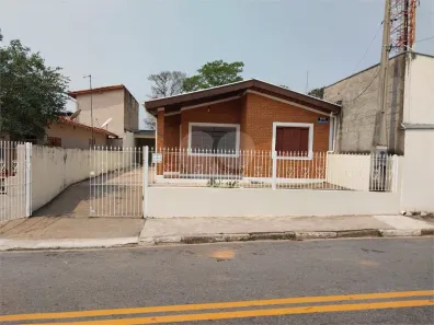 Casa com 3 Quartos à venda, 220m² no Vila Bossi, Louveira