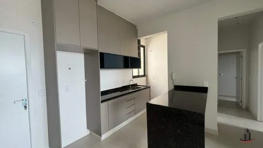 Apartamento com 2 Quartos para alugar, 135m² no Santa Maria, Uberaba