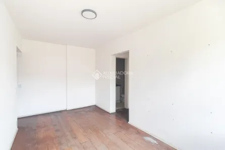 Apartamento com 2 Quartos para alugar, 48m² no Partenon, Porto Alegre