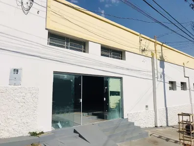 Galpão/Depósito/Armazém para alugar, 250m² no Banzato, Marília