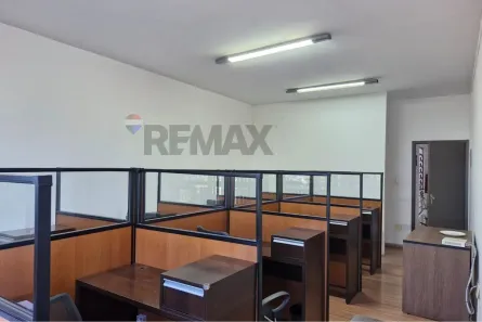 Sala Comercial para alugar, 42m² no Vila Embaré, Valinhos