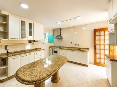 Casa com 3 Quartos à venda, 139m² no Jardim Satélite, São José dos Campos