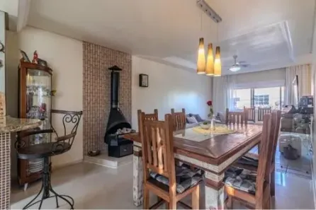 Casa com 3 Quartos à venda, 369m² no Santa Maria Goretti, Porto Alegre